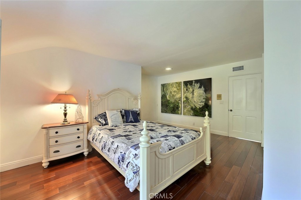 1141 Rodeo Road