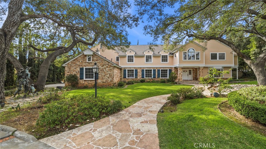 1141 Rodeo Road