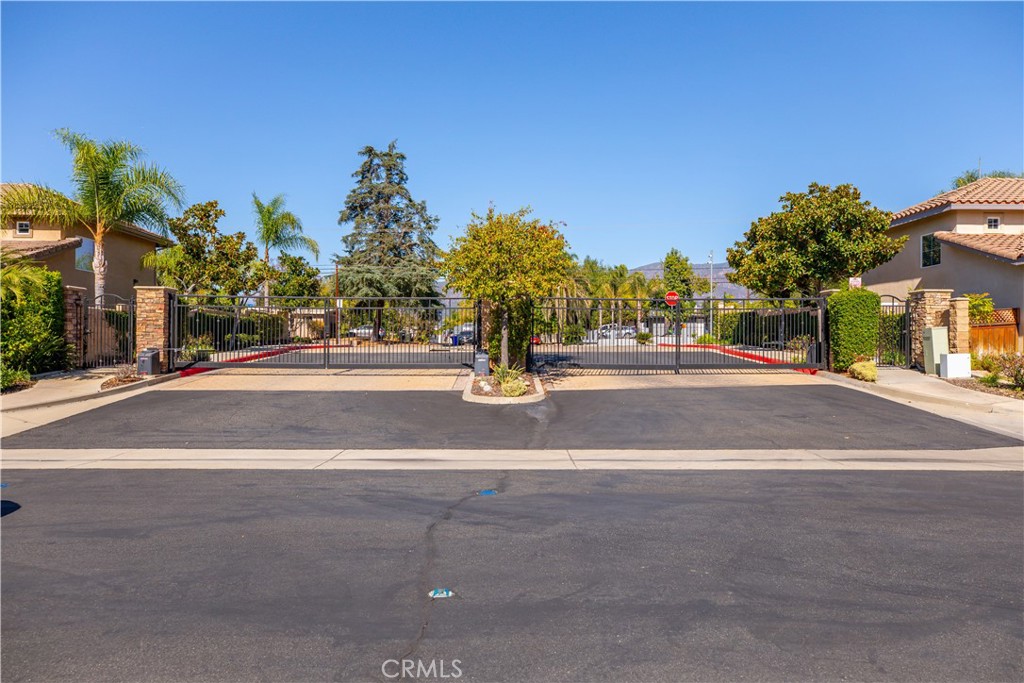 2887 Homestead Drive