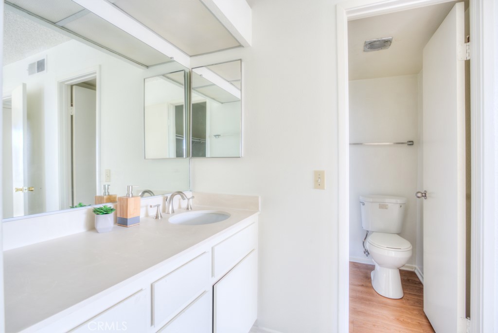 2950 Haddonfield Loop