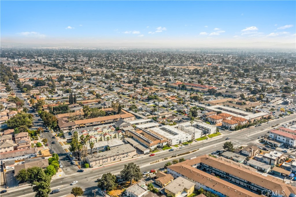 7024 Rosemead Boulevard