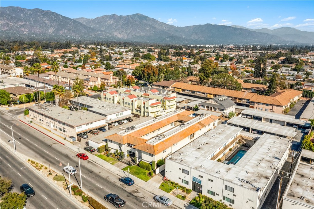 7024 Rosemead Boulevard