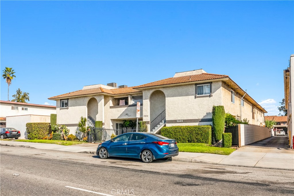 7024 Rosemead Boulevard