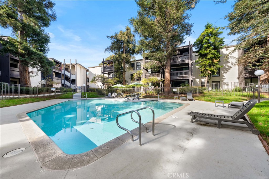 7777 W 91st Street 3135E