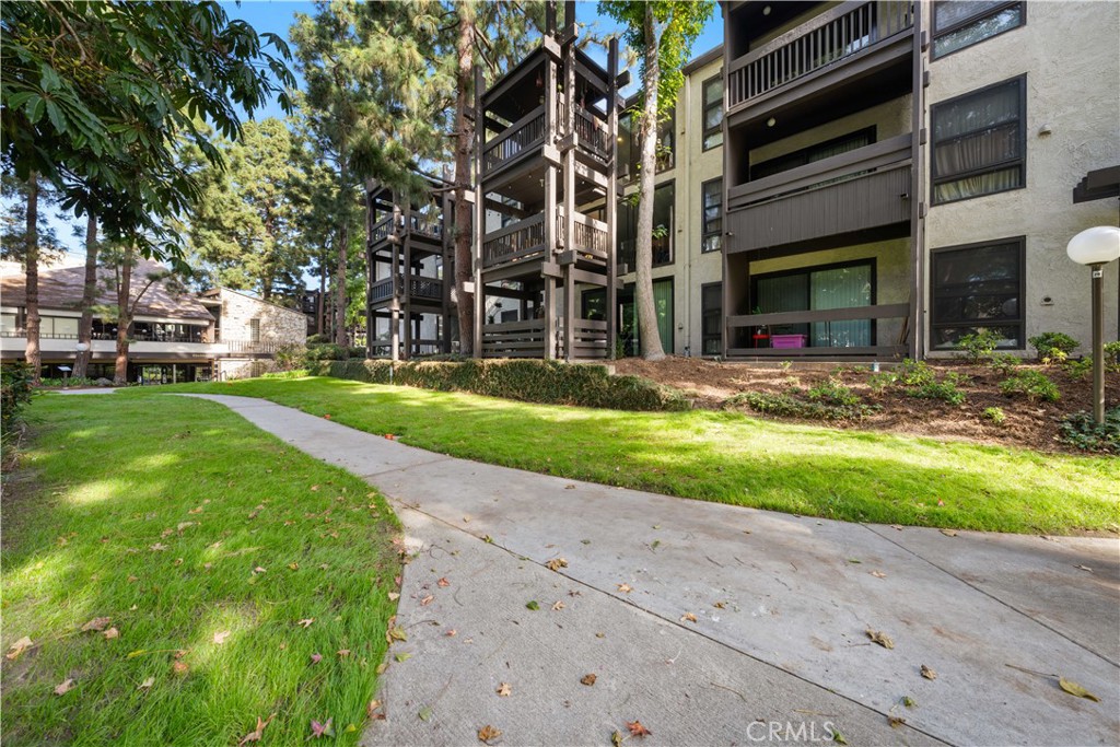 7777 W 91st Street 3135E