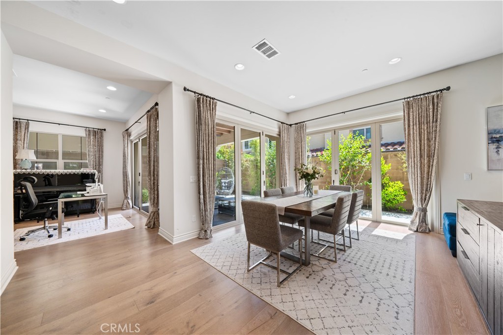 66 Hearst