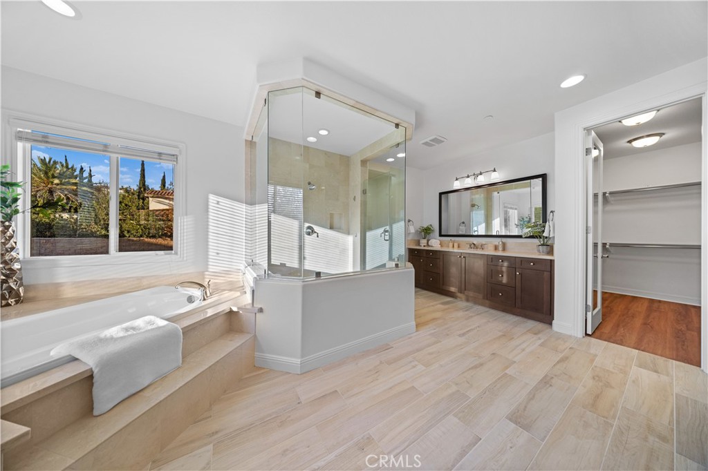 4315 Dartmouth Drive