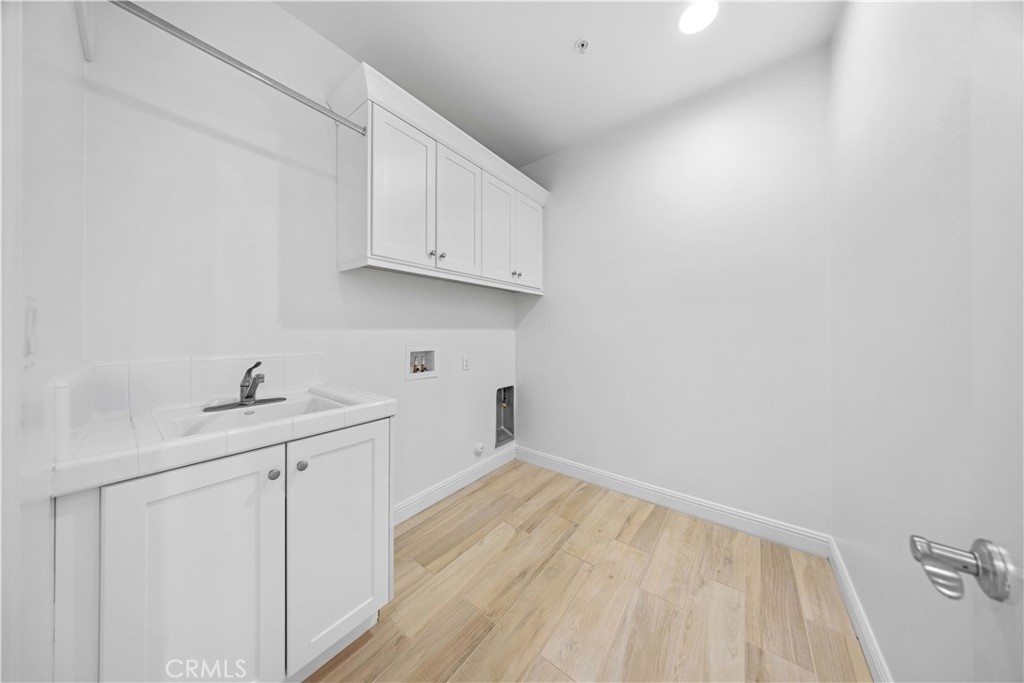 4315 Dartmouth Drive