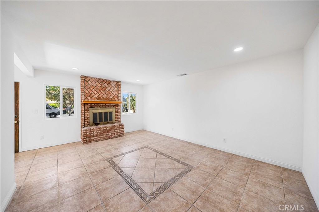 360 Hervey Avenue