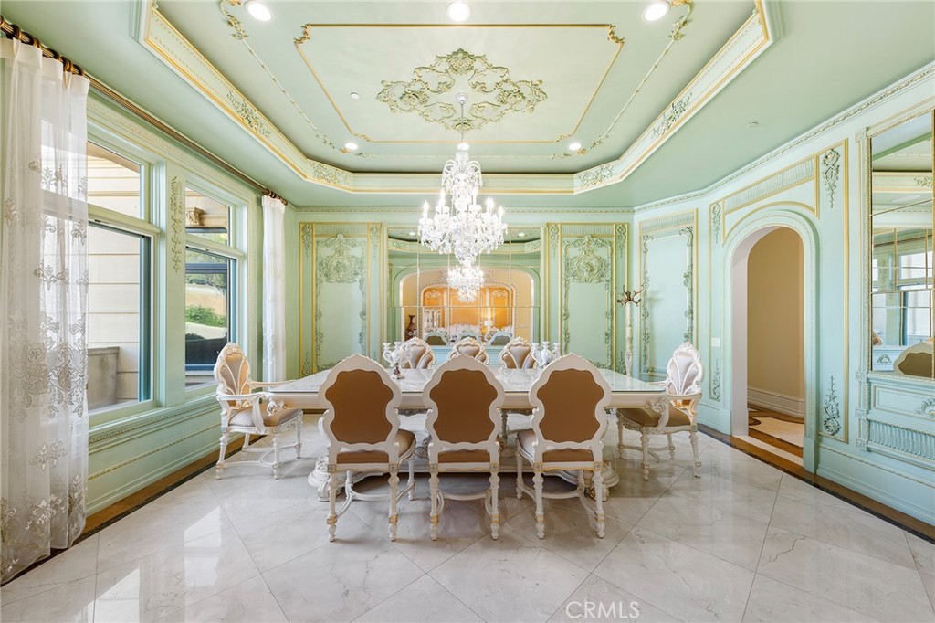 165 Circle Drive