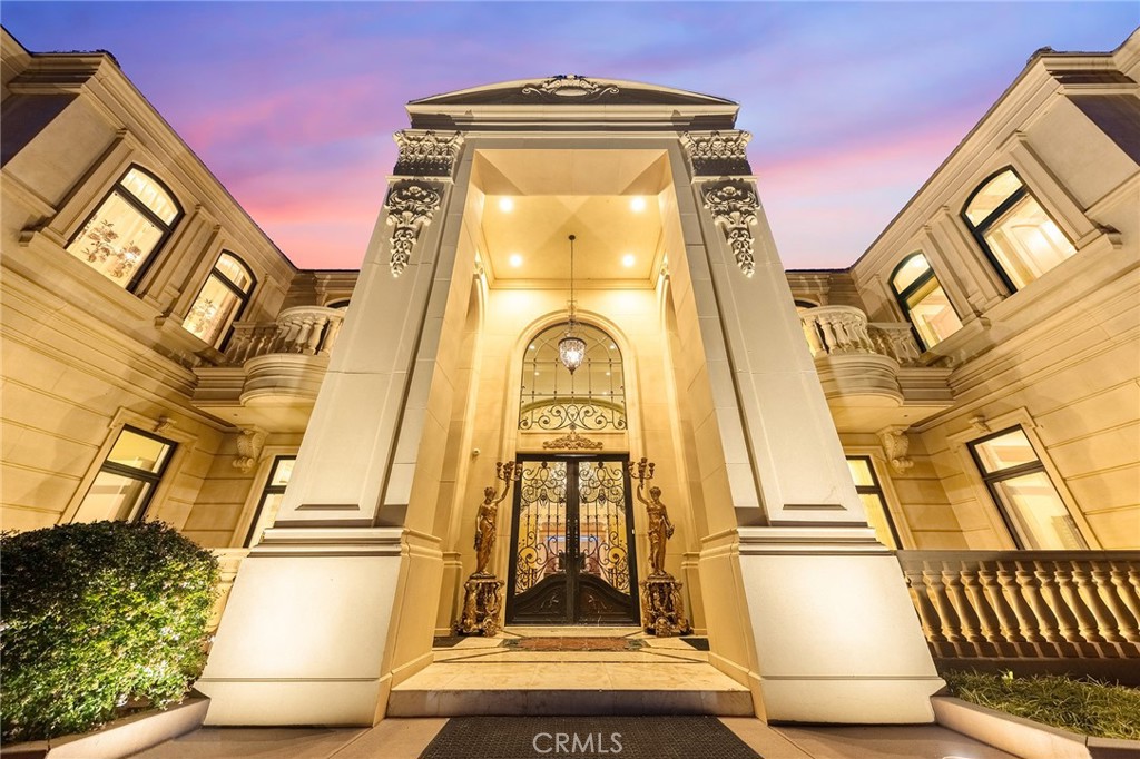 165 Circle Drive