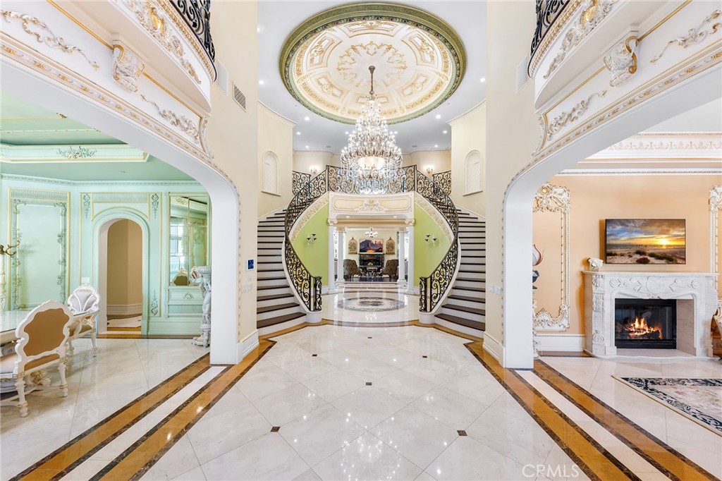 165 Circle Drive