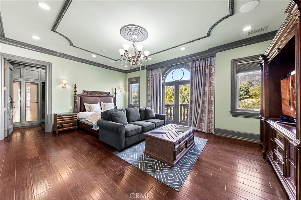 165 Circle Drive
