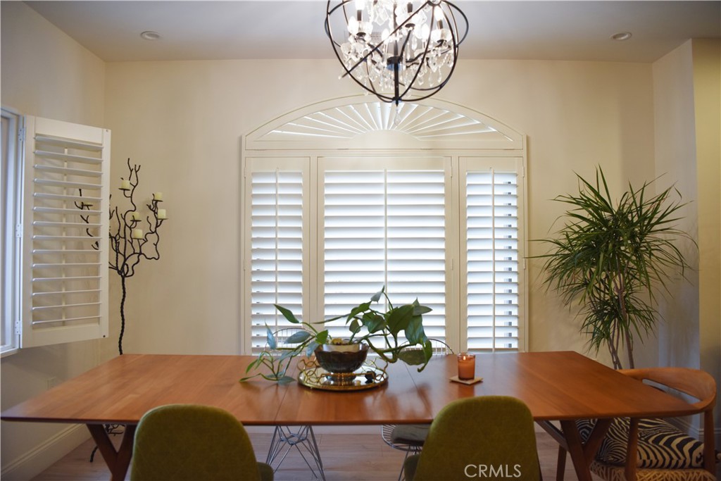 168 S Sierra Madre Boulevard 304