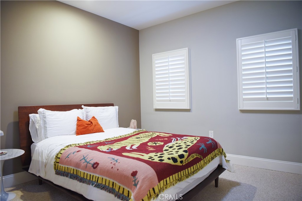 168 S Sierra Madre Boulevard 304