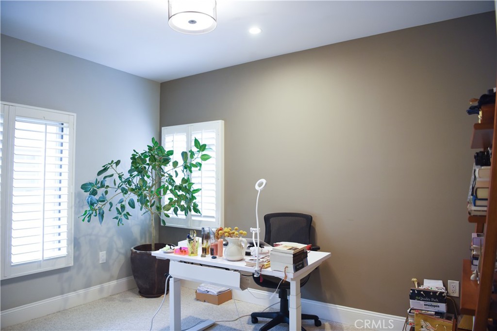 168 S Sierra Madre Boulevard 304