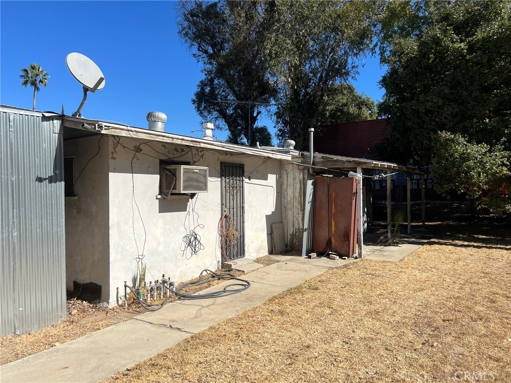 1060 E Route 66