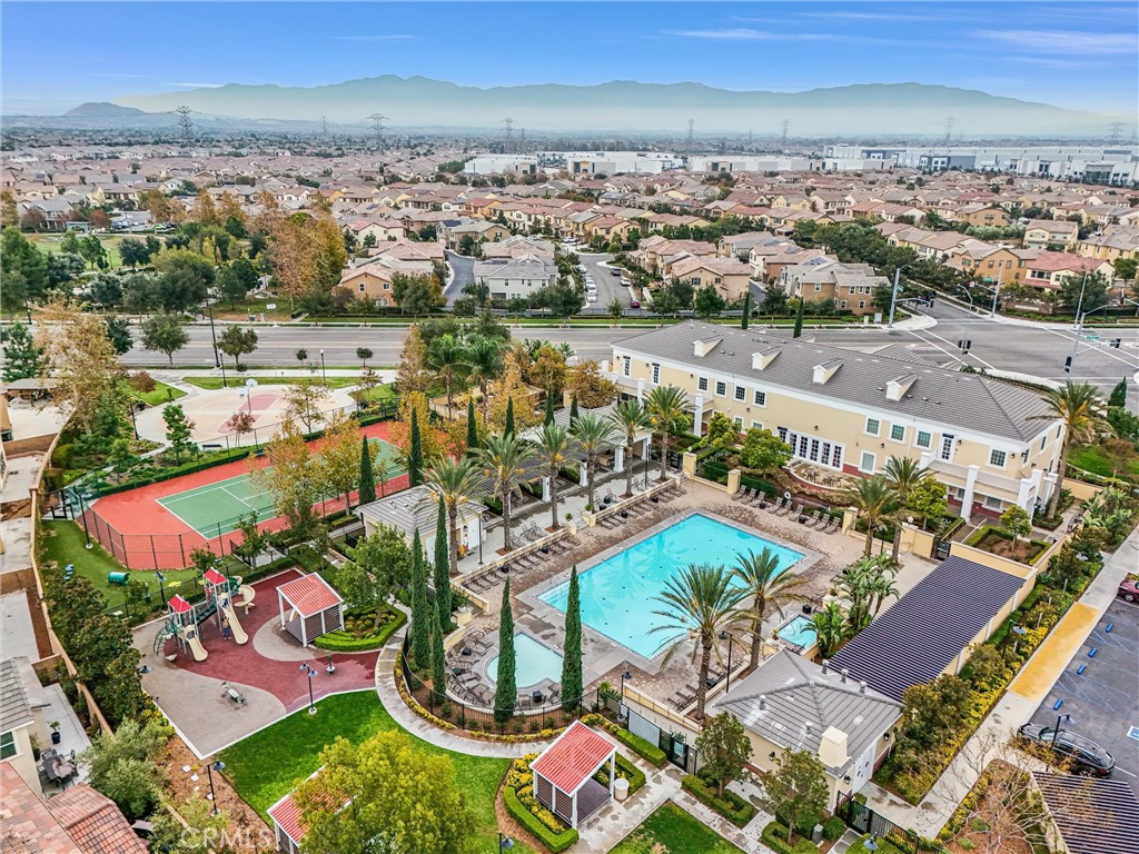 3294 E Orchard Street