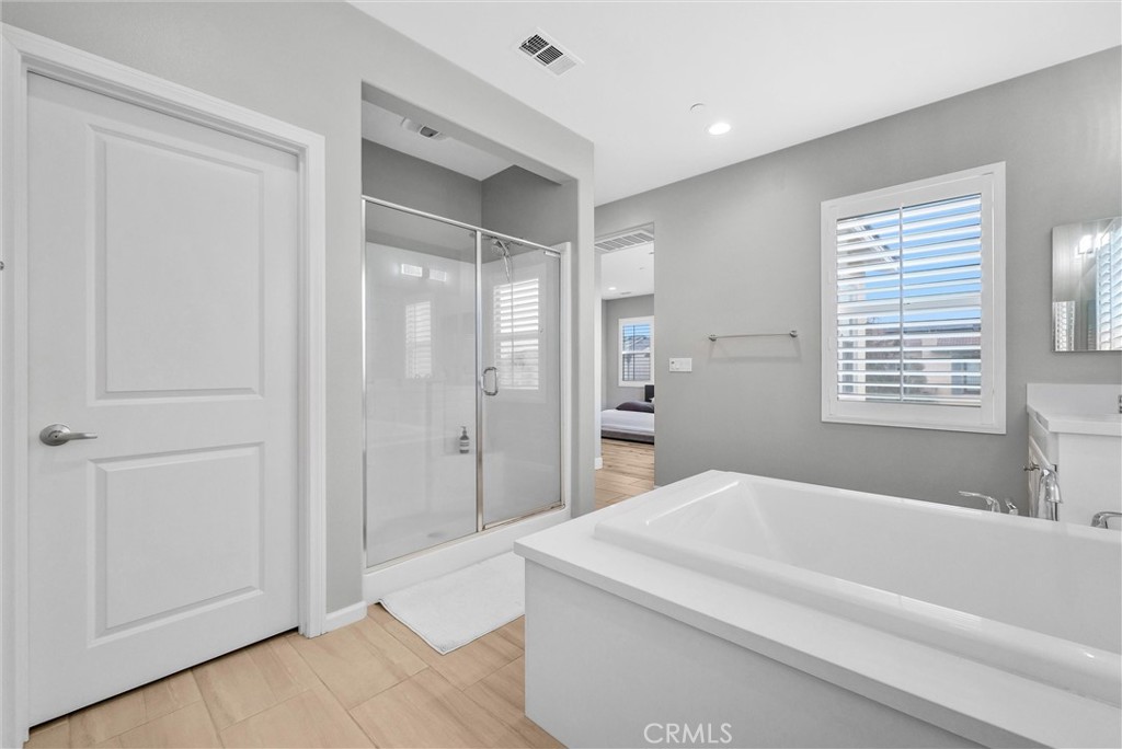 3294 E Orchard Street