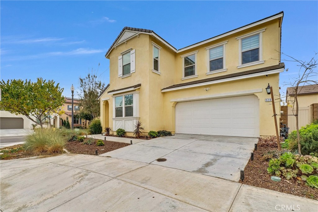 3294 E Orchard Street