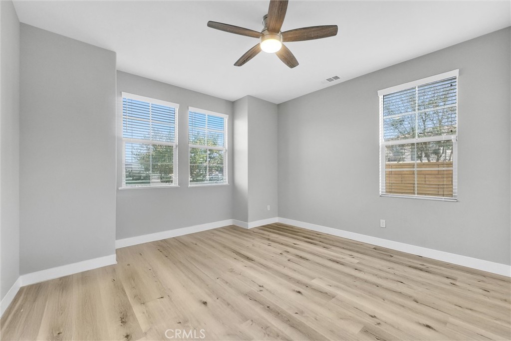 3294 E Orchard Street