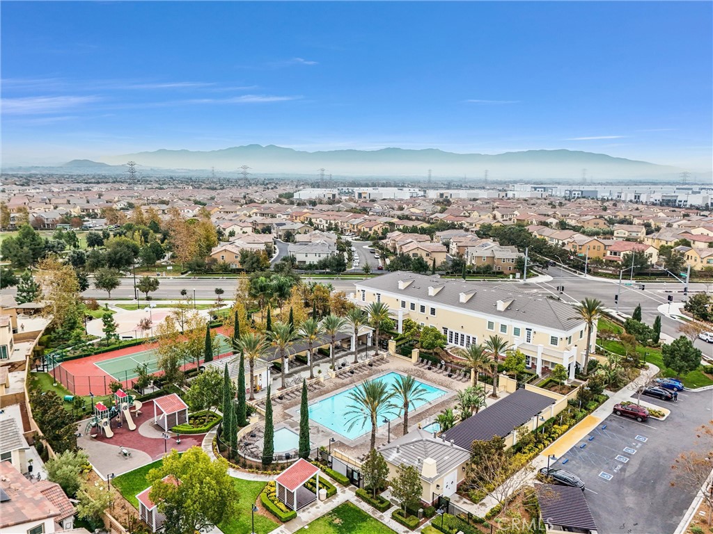 3294 E Orchard Street