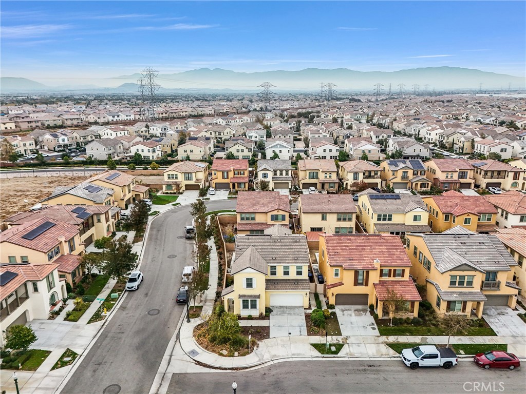 3294 E Orchard Street