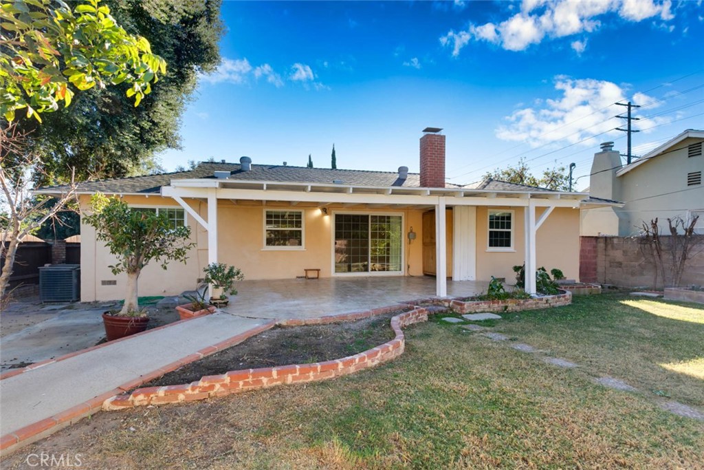 18849 Vincennes Street