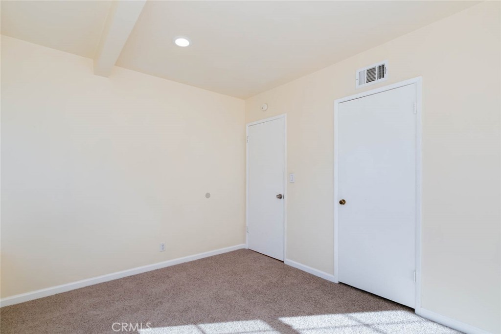 18849 Vincennes Street