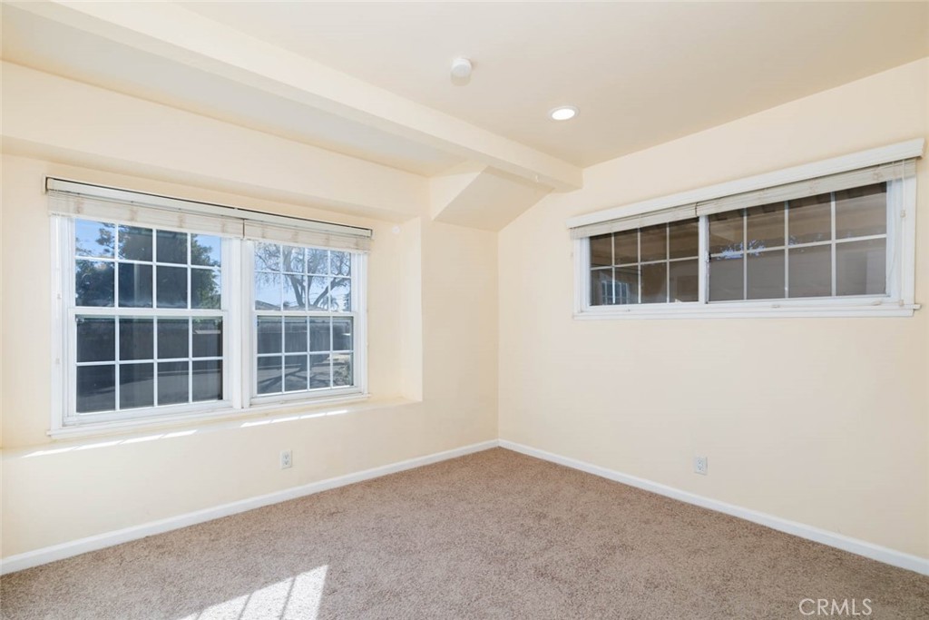 18849 Vincennes Street