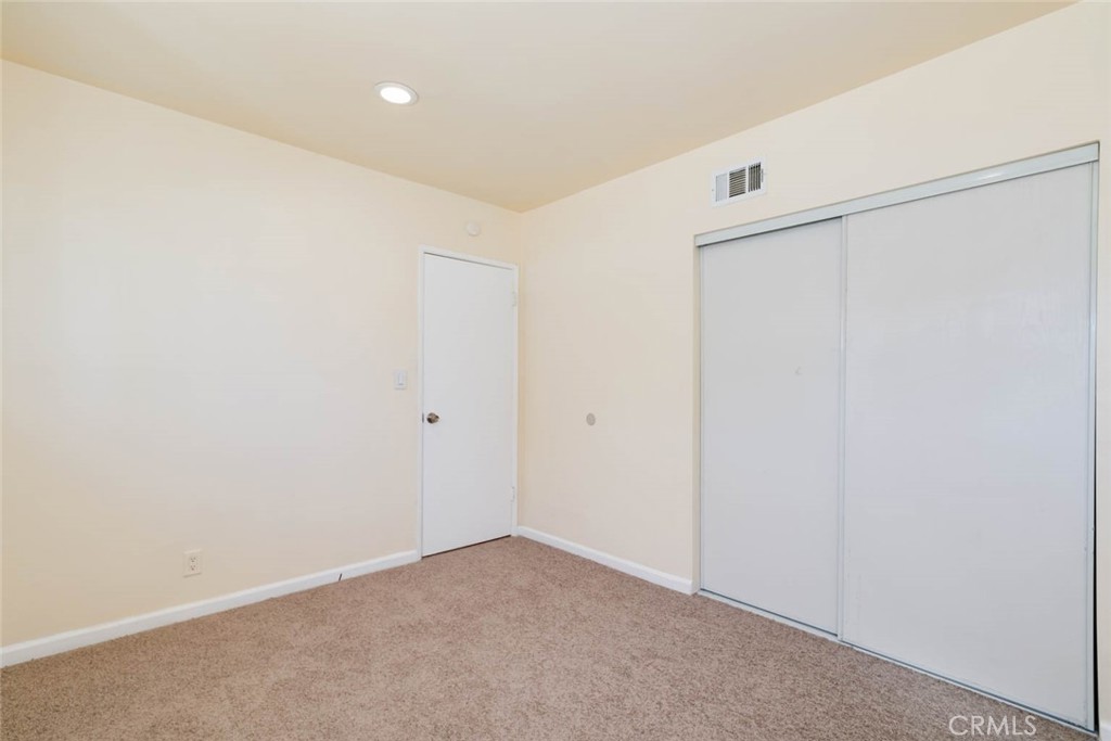 18849 Vincennes Street