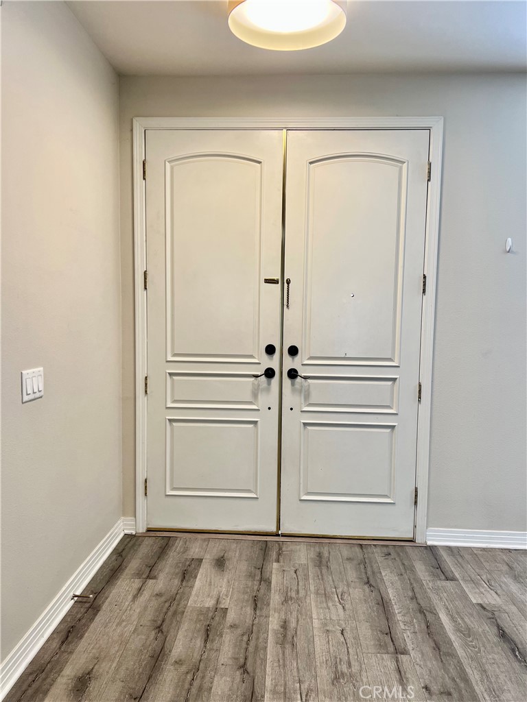 1118 W Huntington Drive B