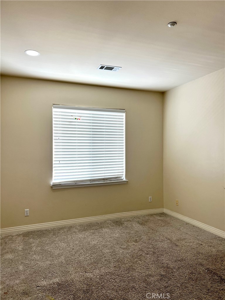 1118 W Huntington Drive B