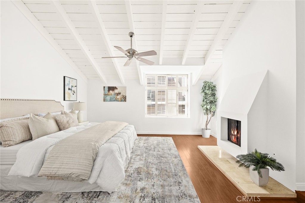 435 Fairview Avenue 11