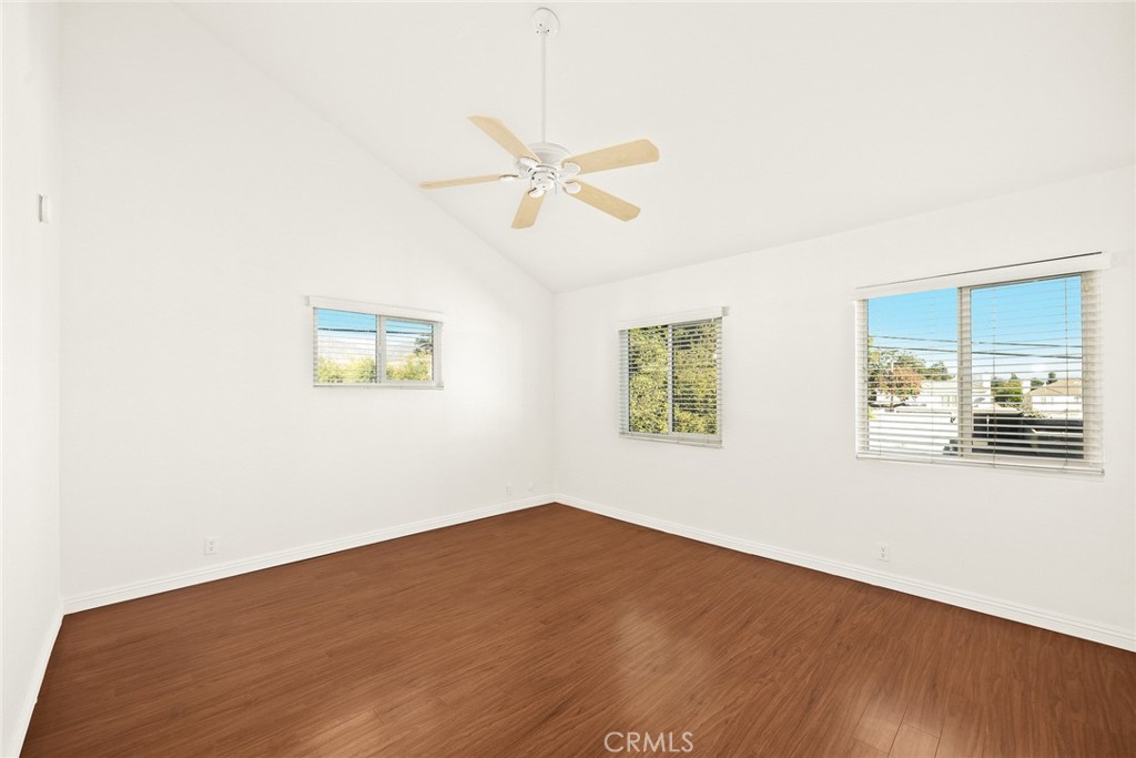 435 Fairview Avenue 11
