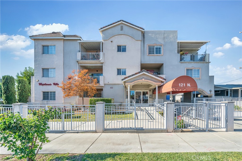 121 N McPherrin Avenue 103