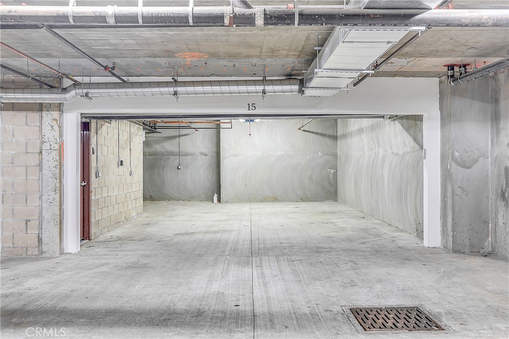 158 S Sierra Madre Boulevard 15