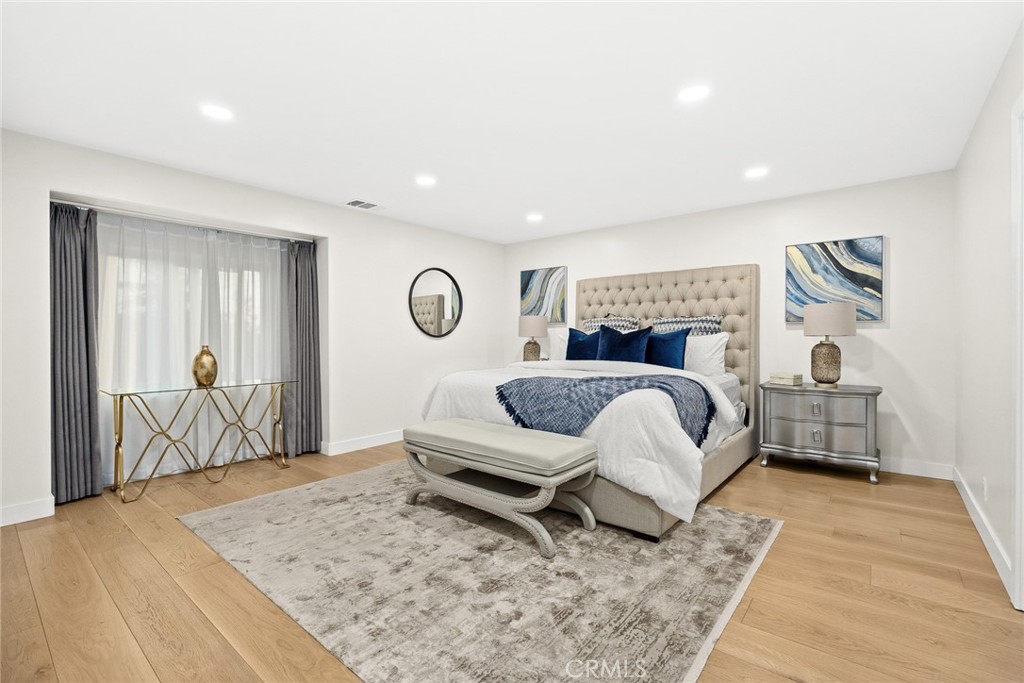 9050 Garibaldi Avenue