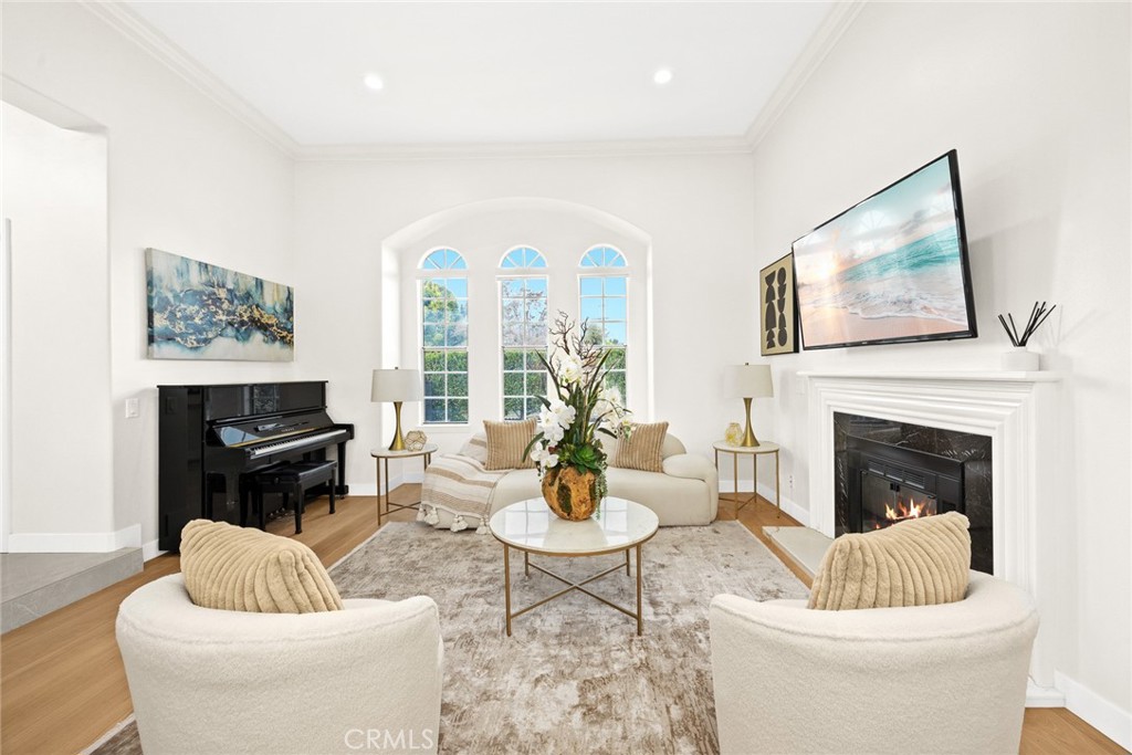 9050 Garibaldi Avenue