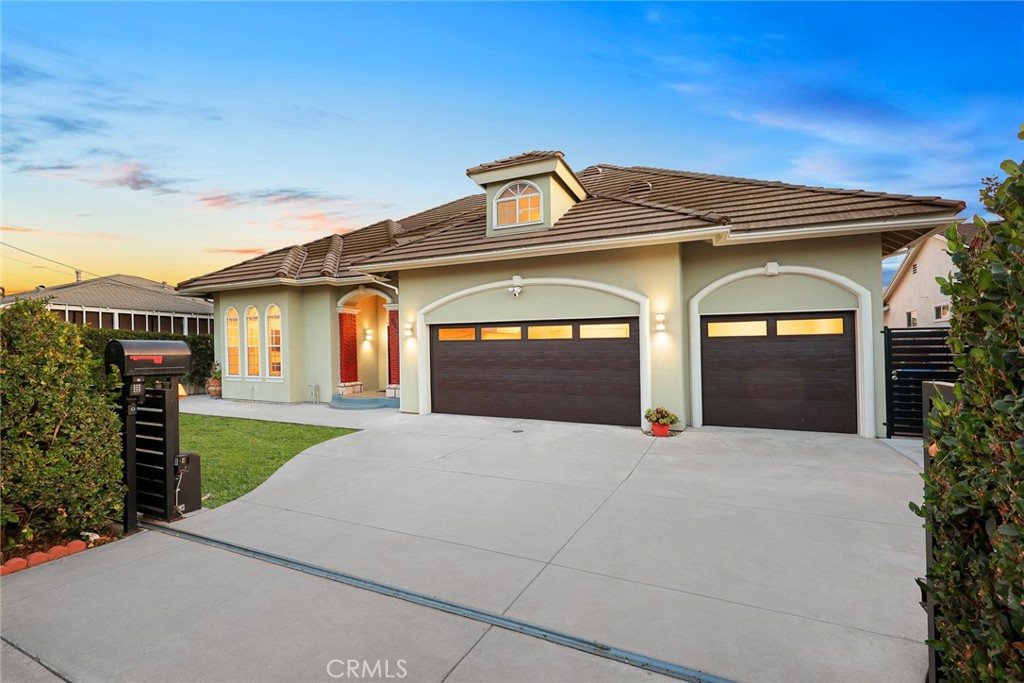 9050 Garibaldi Avenue