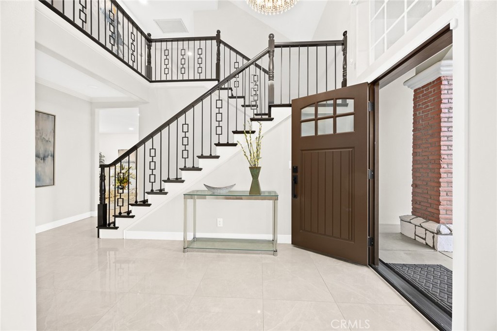 9050 Garibaldi Avenue