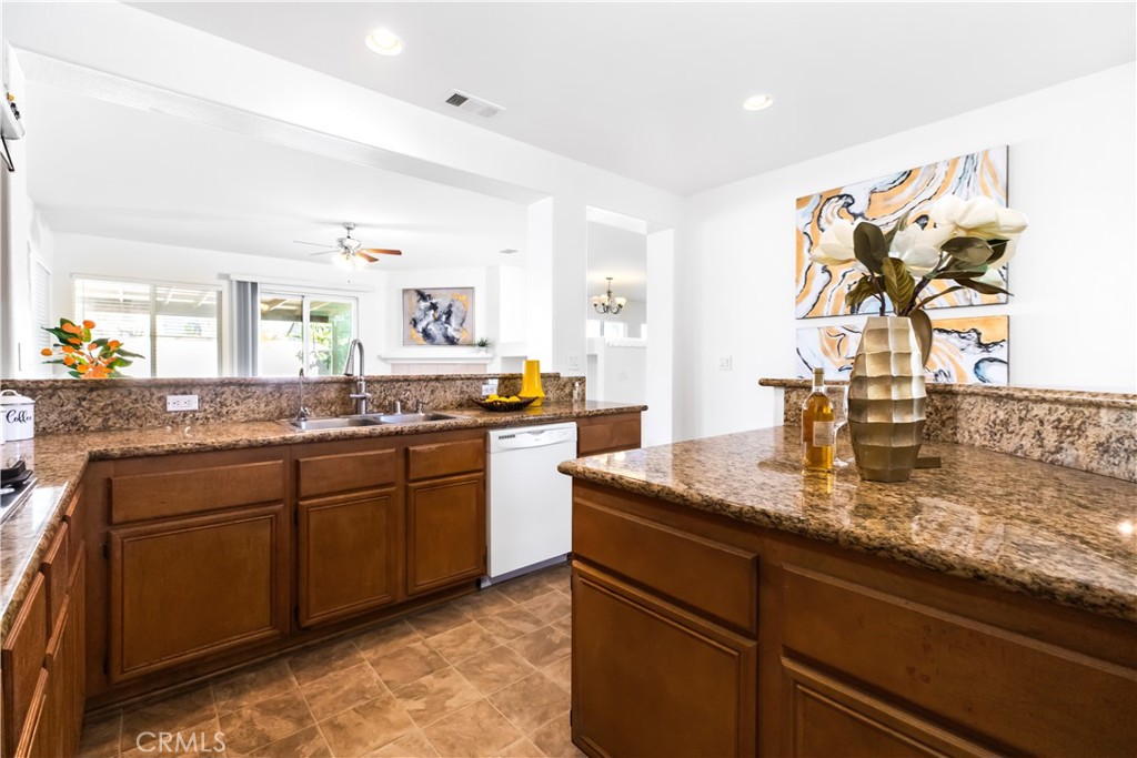 13252 Early Crimson Street