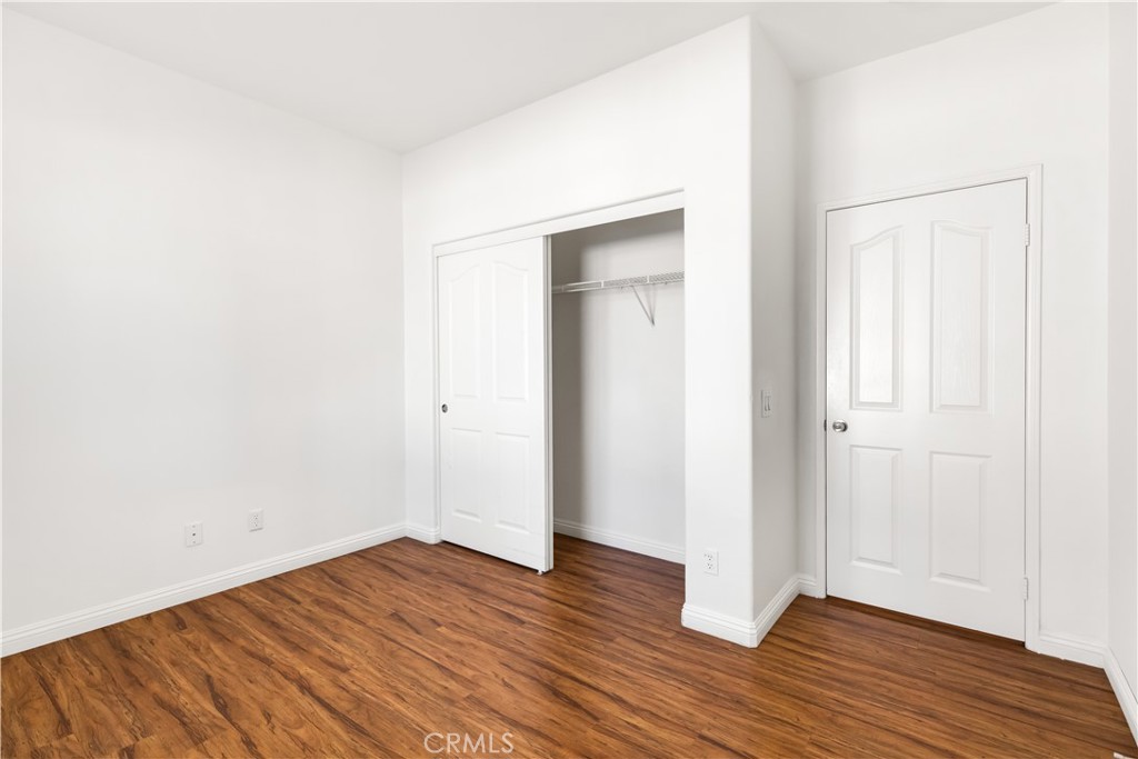 13252 Early Crimson Street