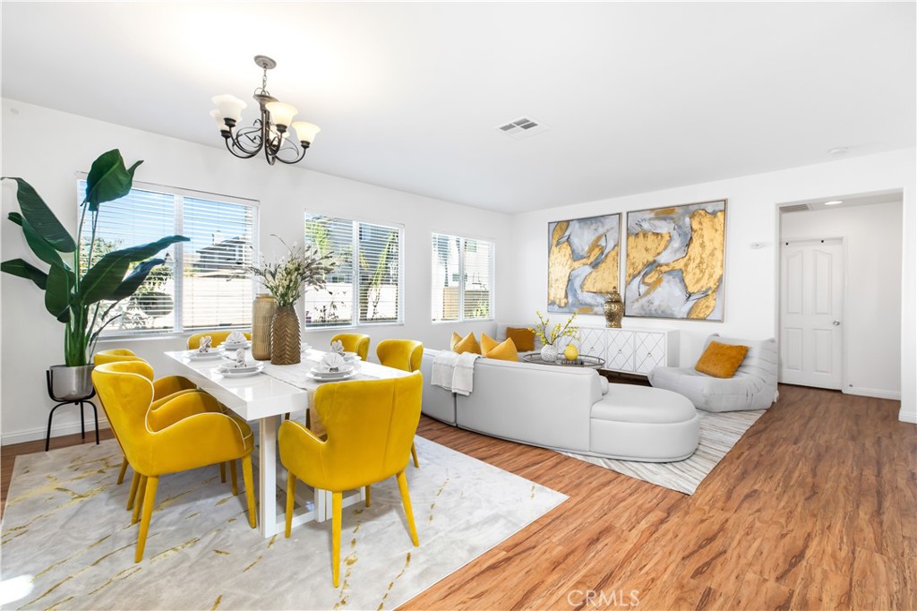 13252 Early Crimson Street