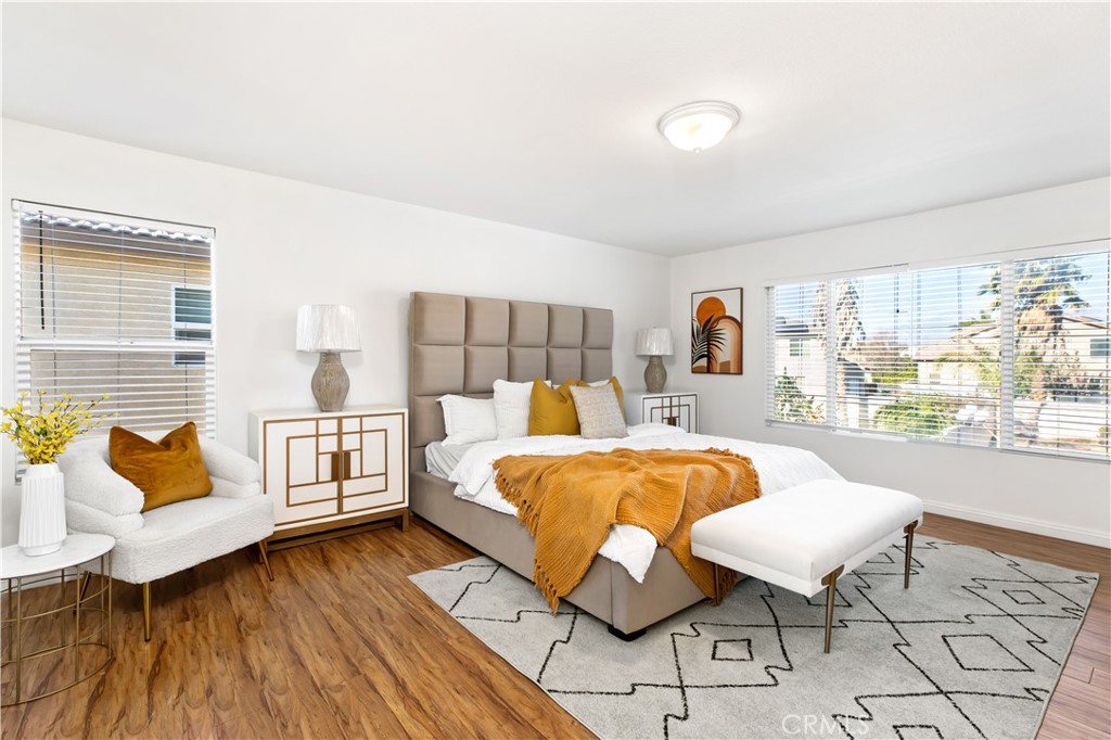 13252 Early Crimson Street