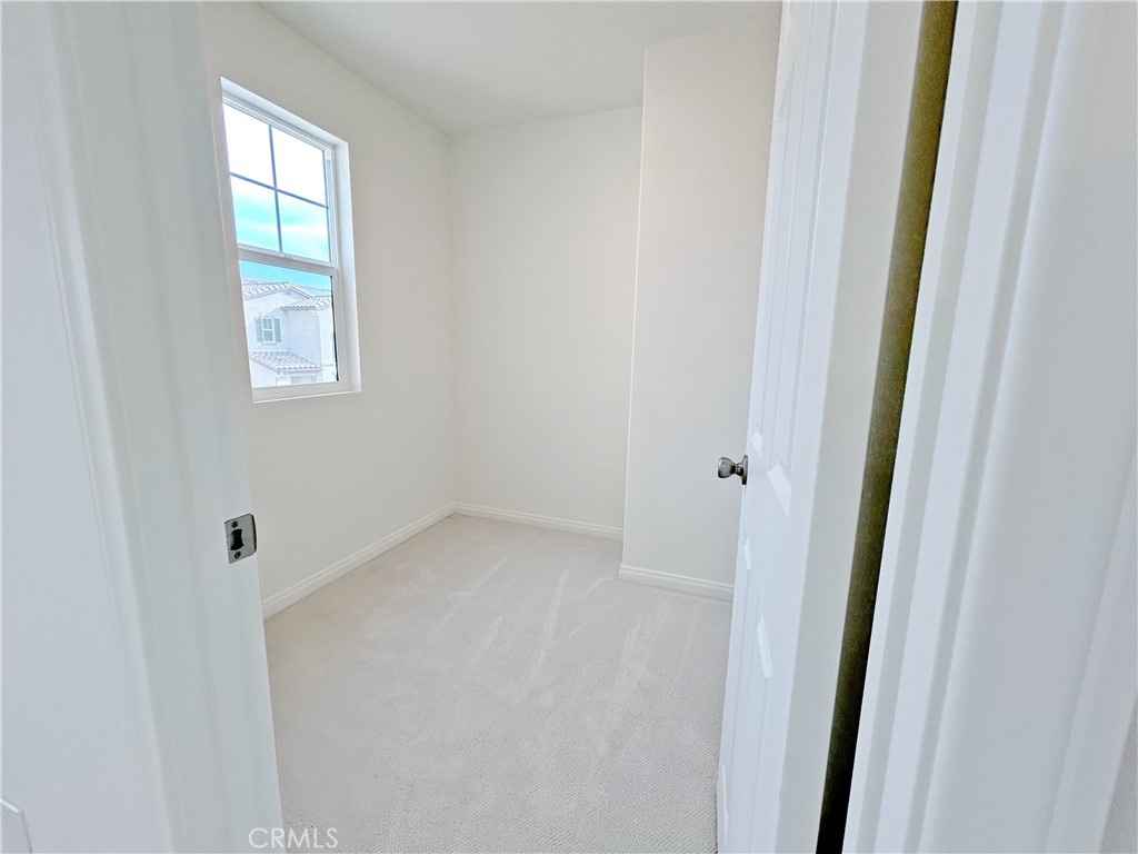 4240 S Hermosa Paseo