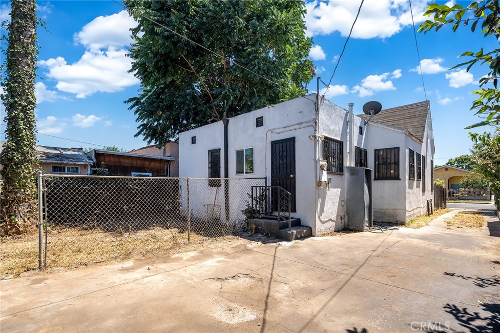 1235 E 87th Street