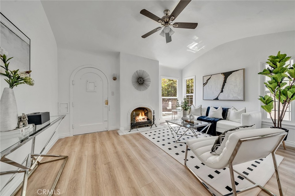 1235 E 87th Street