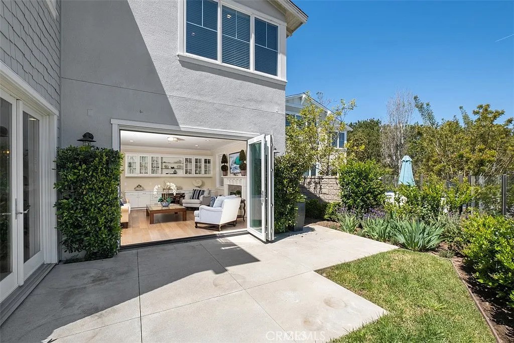 4 Summer House Lane