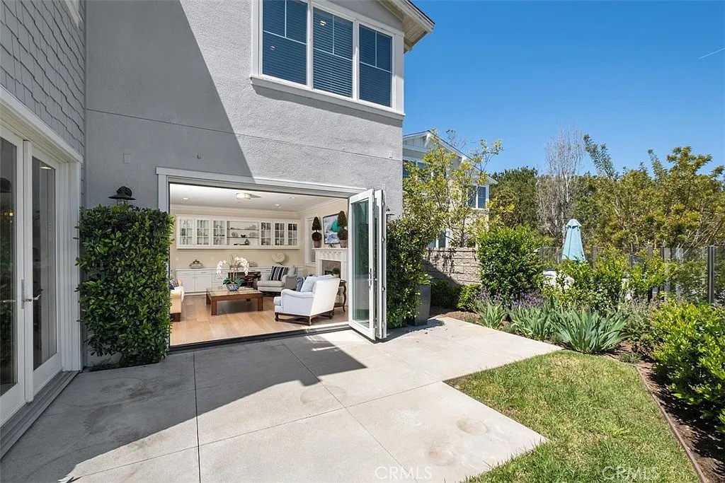 4 Summer House Lane